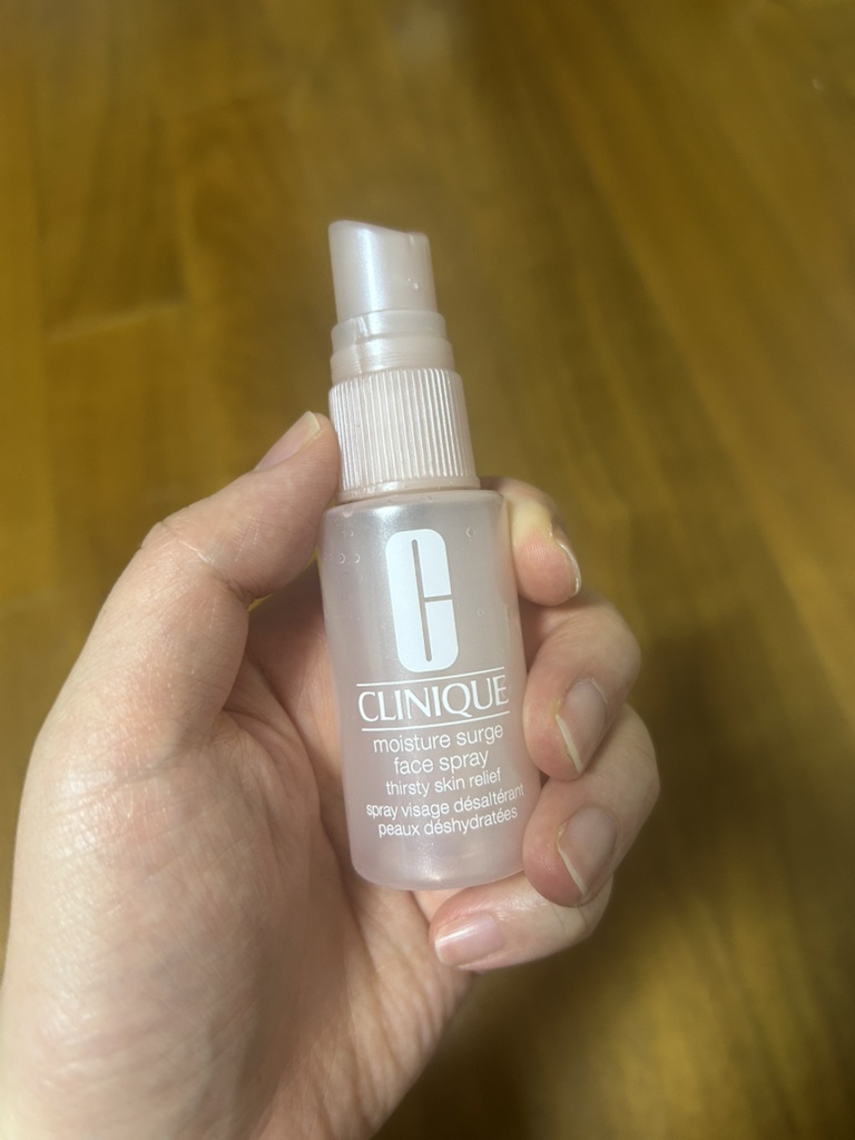 크리니크 (CLINIQUE) 모이스춰 써지 페이스 스프레이 review image
