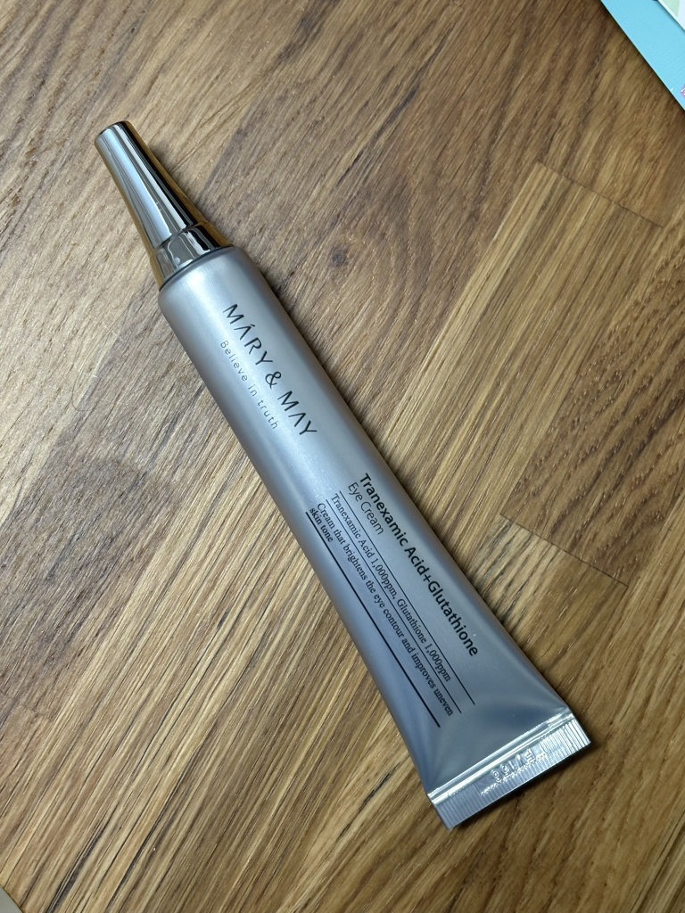 glutathione for eye color Essential Fx Acyl-Glutathione Smoothing & Brightening Under-Eye Cream