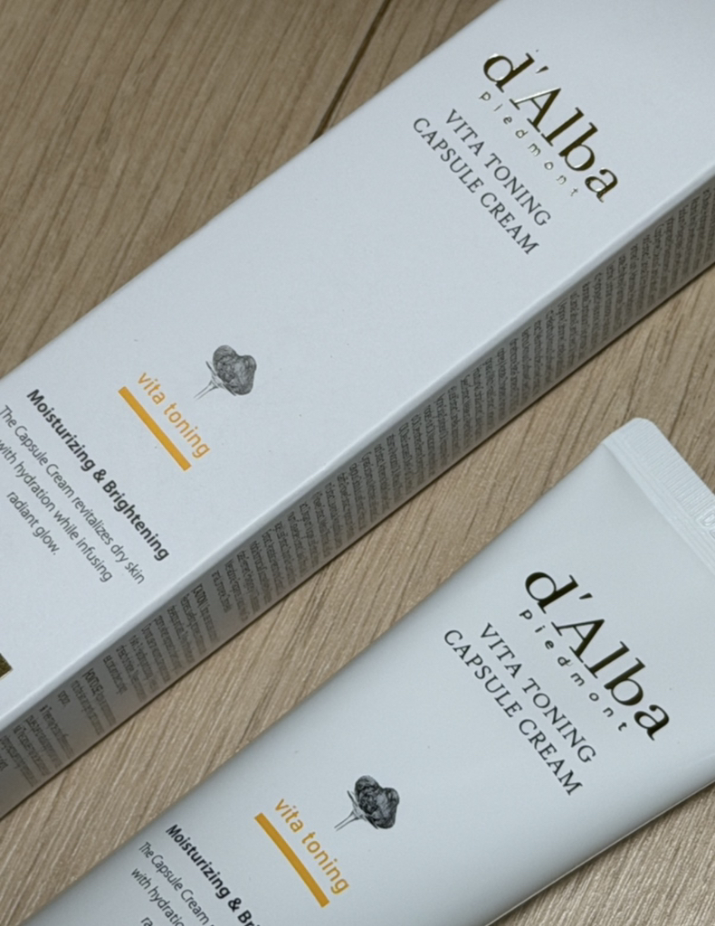 d'Alba Vita Toning Capsule Cream Reviews for 40 and Above | Hwahae