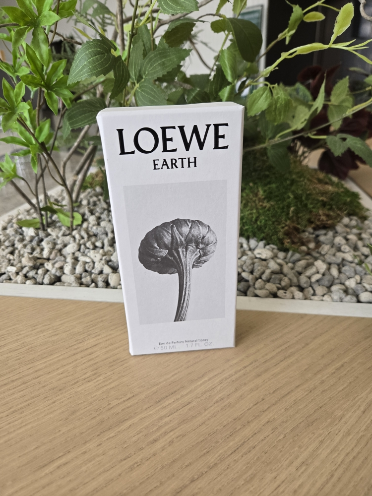 LOEWE Earth Eau de Parfum Reviews for Sensitive Skin | Hwahae