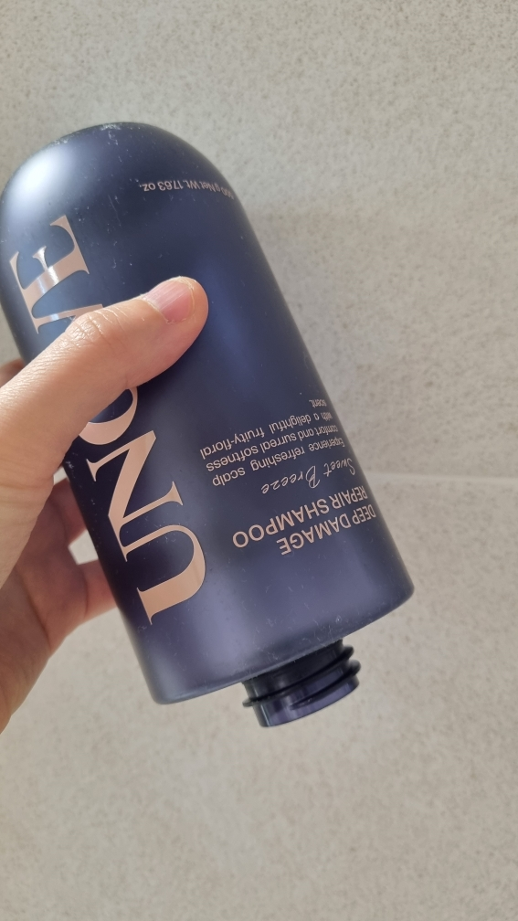 어노브 (UNOVE) 딥 데미지 리페어 단백질 샴푸 review image