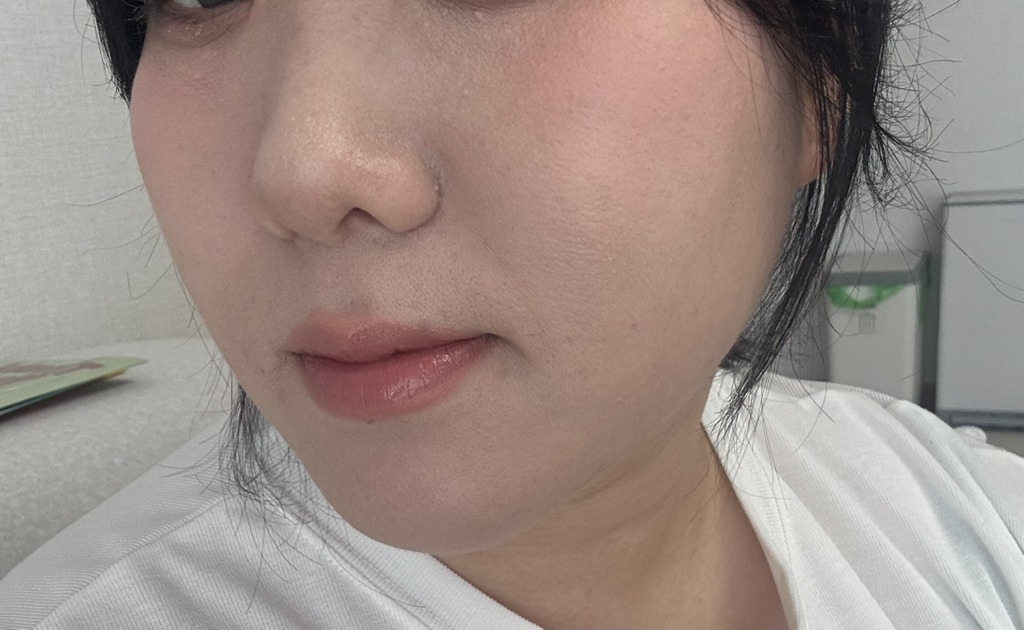 hince half moon cheek [05 Rosy moon] review image