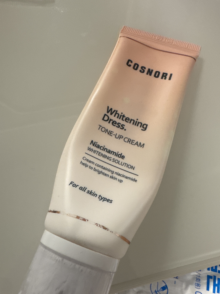 COSNORI Whitening Dress Tone-up Cream Reviews | Hwahae