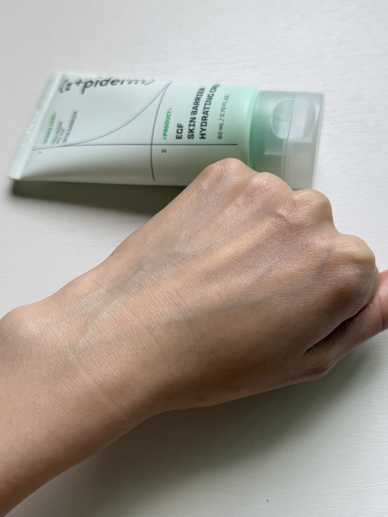z+piderm)® EGF SKIN BARRIER HYDRATING CREAM | Hwahae Global