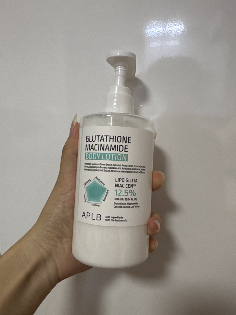 aplb glutathione niacinamide body lotion side effects Acne Marks vs Scars: Fastest Way to Fade on Brown Skin-Gluta One – GLUTA  ONE Pvt.Ltd main image 1