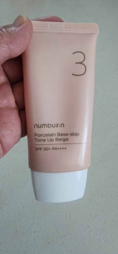numbuzin No.3 Porcelain Base-skip Tone Up Beige [SPF50+/PA++++] review image