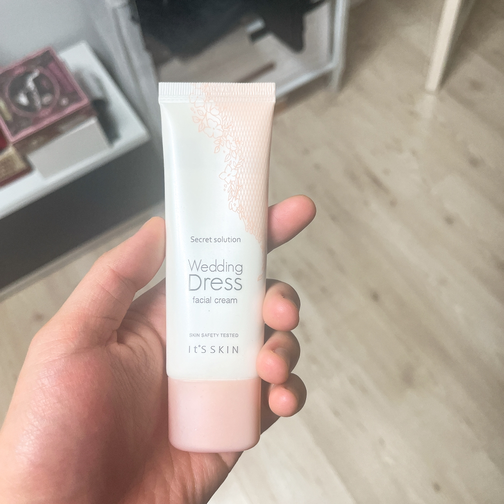 it's skin wedding dress white cream review It's skin Secret Solution Wedding Dress Pure Cream 100ml