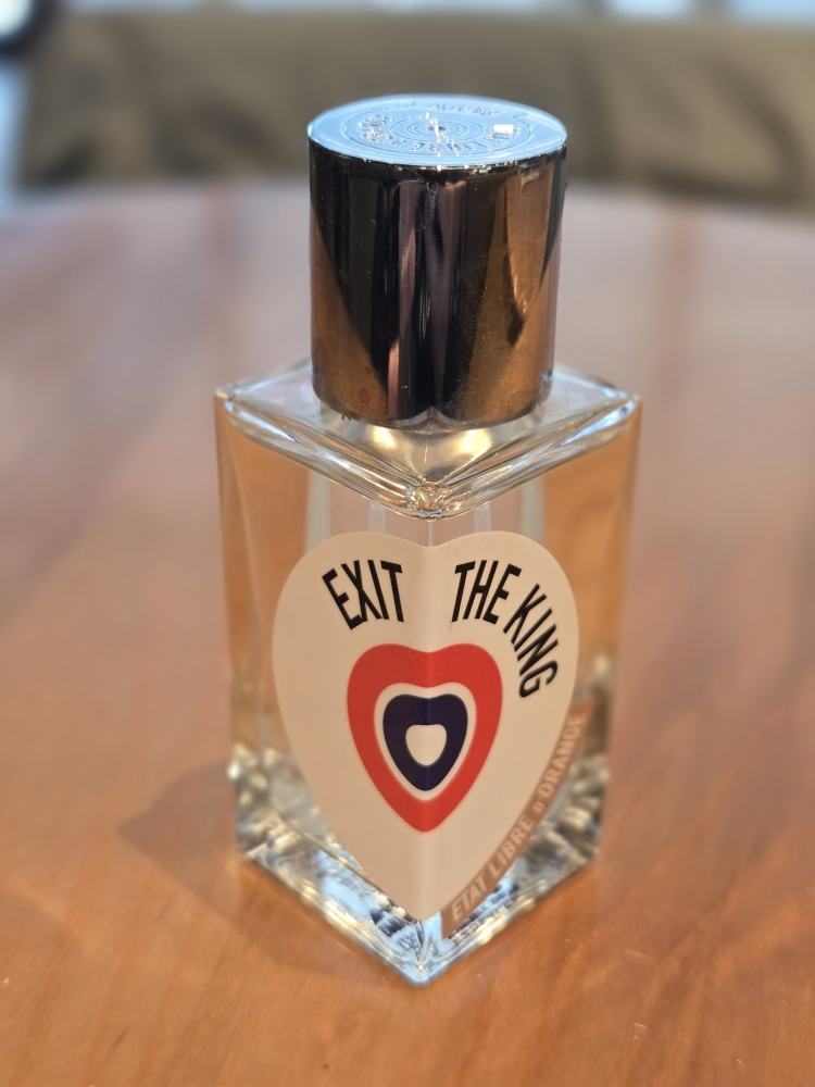 ETATLIBRED'ORANGE Exit the King EDP | Hwahae Global