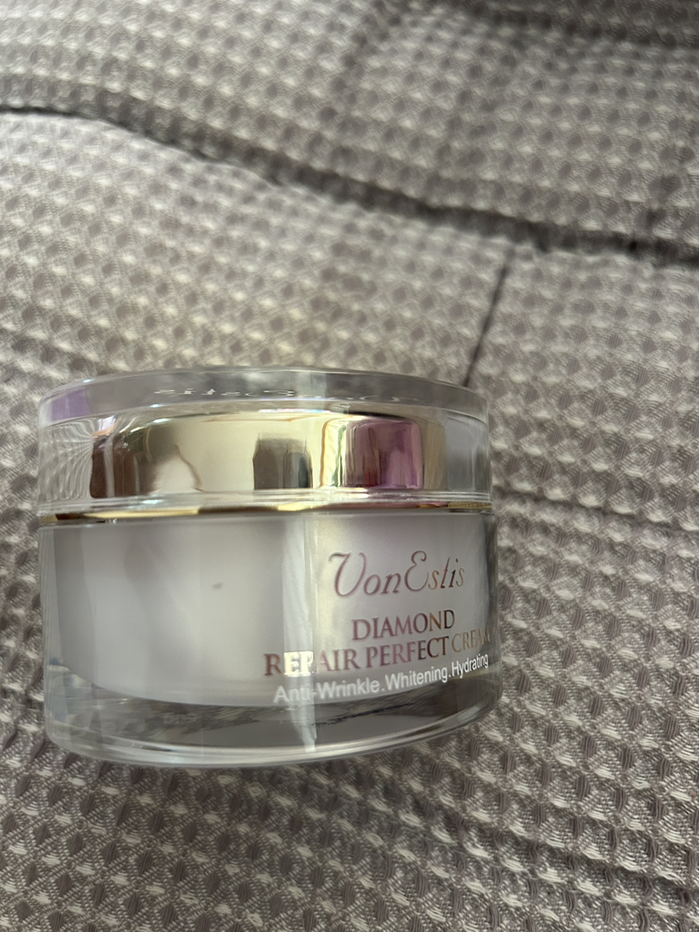 VONESTIS Diamond Repair Perfect Cream Reviews | Hwahae