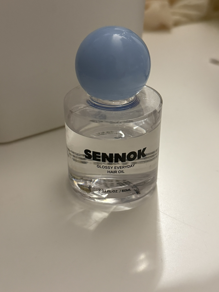 センノク (SENNOK) グロッシー エブリデイ ヘアオイル [ソープクリーン