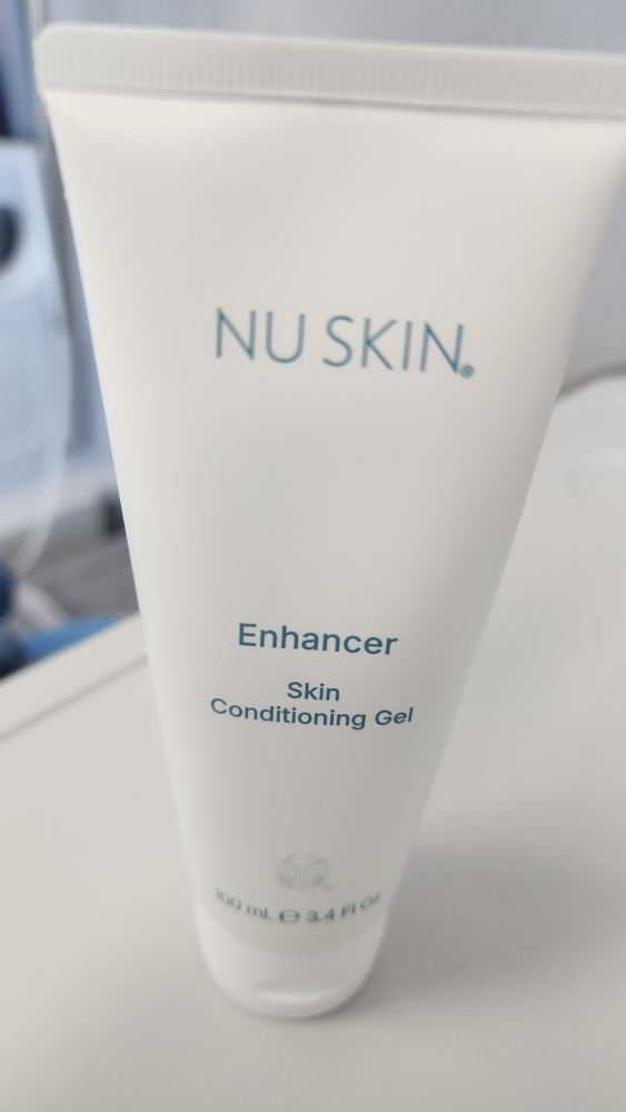 NUSKIN Enhancer Skin Conditioning Gel Reviews | Hwahae