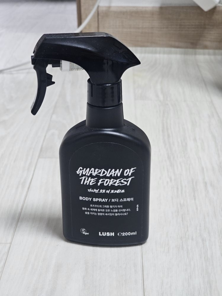 LUSH ボディスプレー 2種セット　チェリッシュ　ガーディアンフォレスト ラッシュ ボディスプレー [ガーディアンオブザフォレスト] | 【韓国