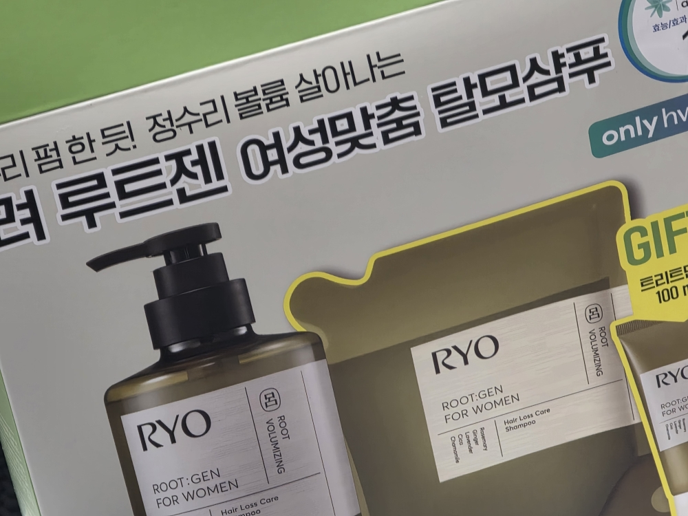Lathering Effect Image Ryo ROOT:GEN FOR WOMEN Hair Loss Care Shampoo Reviews | Hwahae