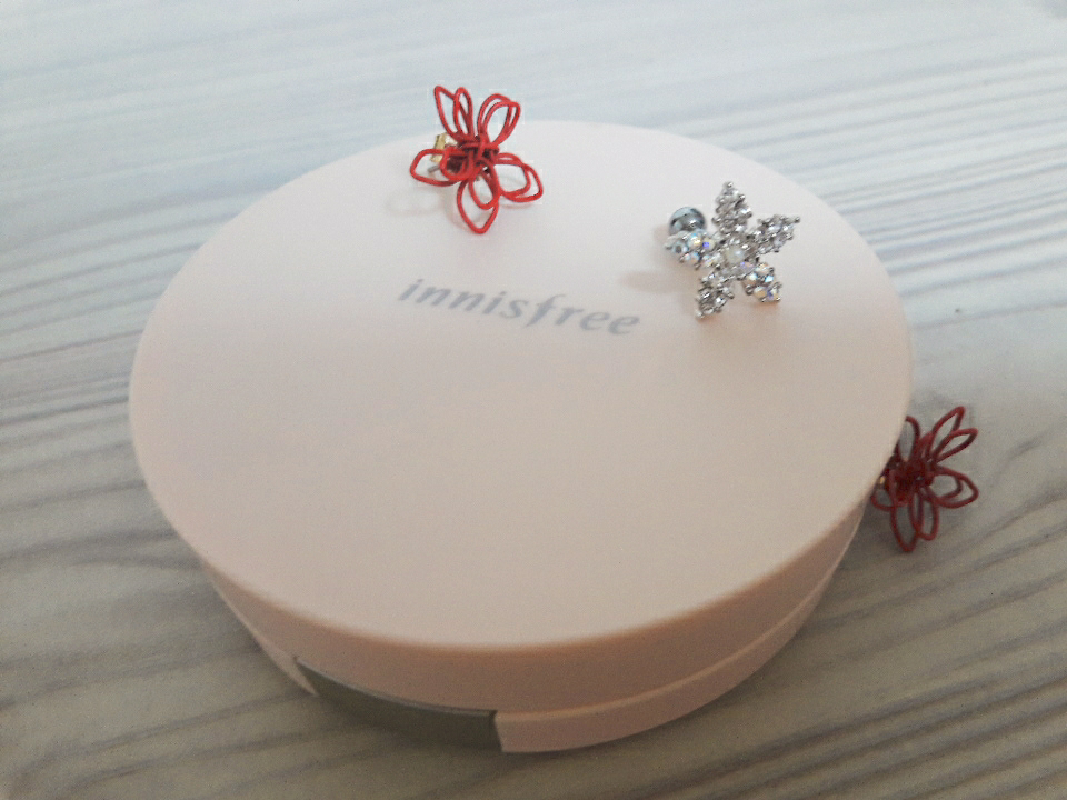 INNISFREE Ampoule Moisture My Cushion [SPF34/PA++] [No. C13 Light Beige] review image