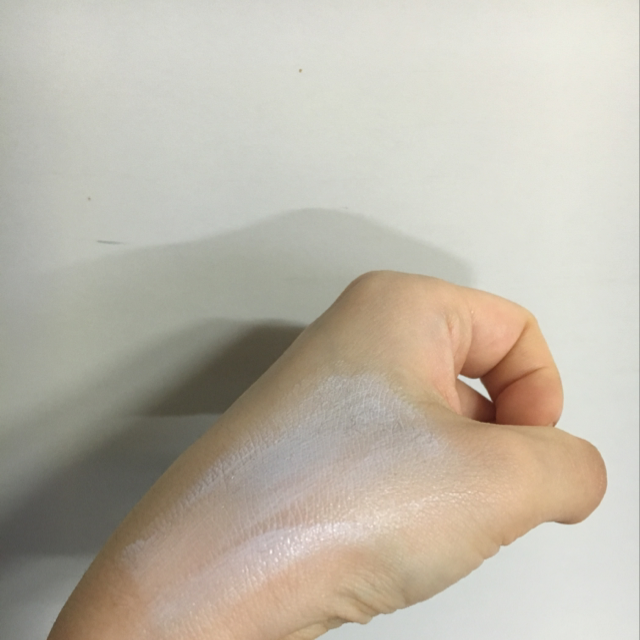 スキンベールベースEX [SPF56/PA++] [40号 ライトパープル]のリアルなユーザー写真