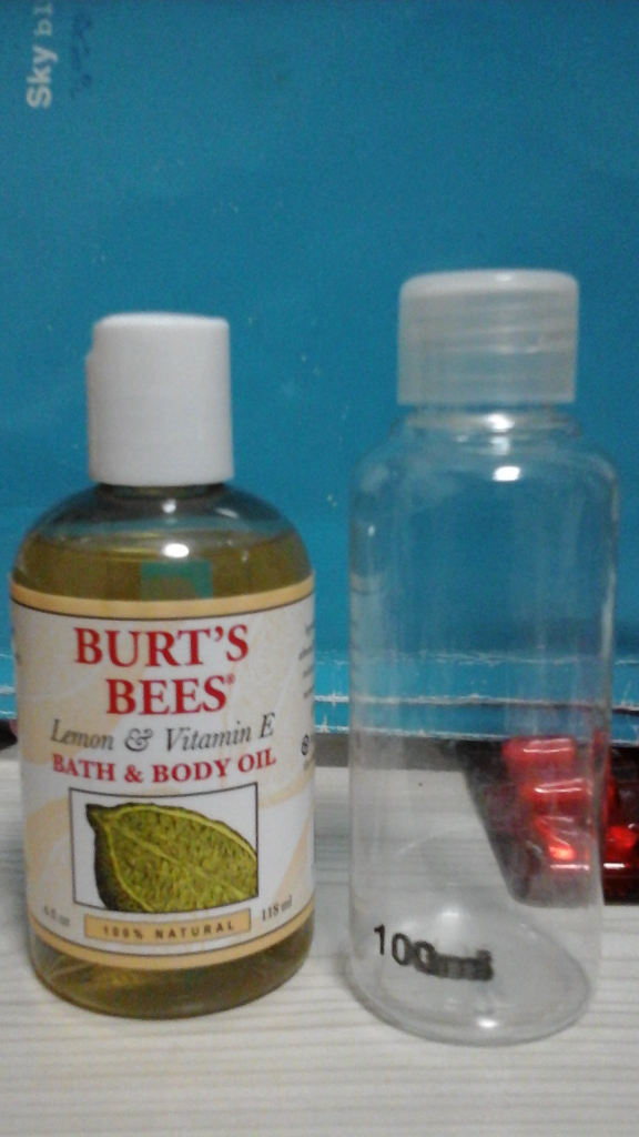 Real user review photo of Lemon & Vitamin E Bath & Body Oil