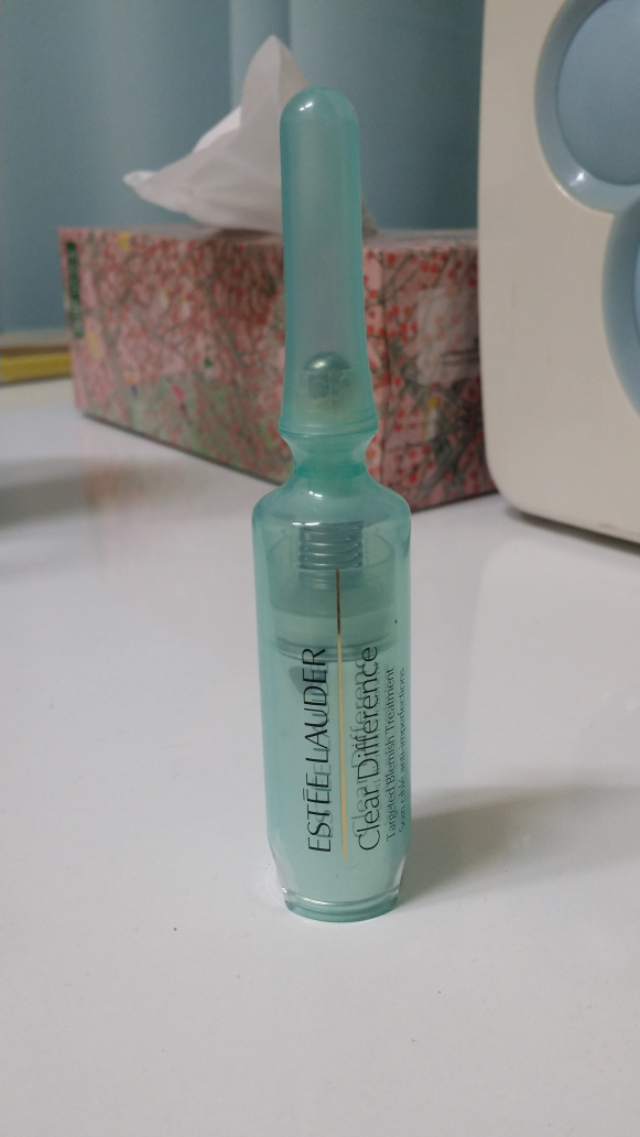 에스티로더 (ESTEELAUDER) 클리어 디퍼런스 타겟티드 블레미쉬 트리트먼트 review image