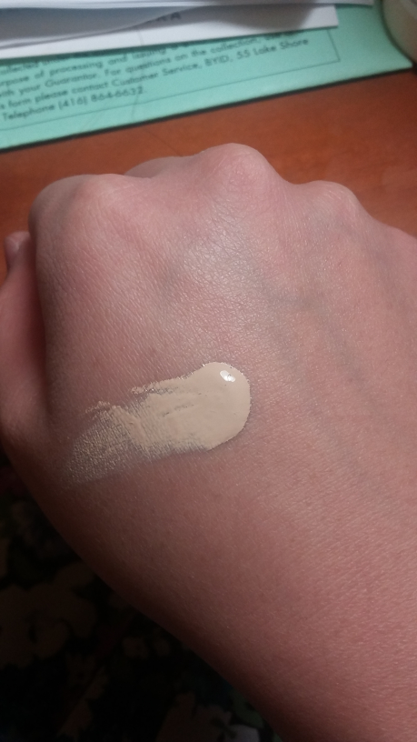 GUERLAIN Parure Gold Rejuvenating Gold Radiance Foundation review image