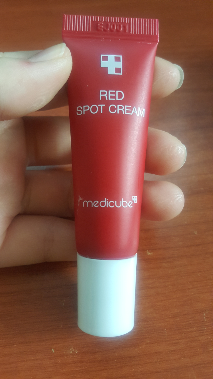 Real user review photo of red spot cream