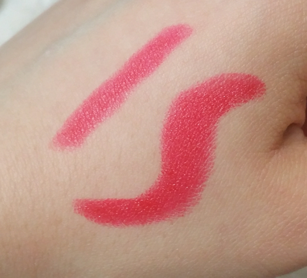 Real user review photo of Colorful Moist Matte Lipstick [R516 Lincoln Rose]