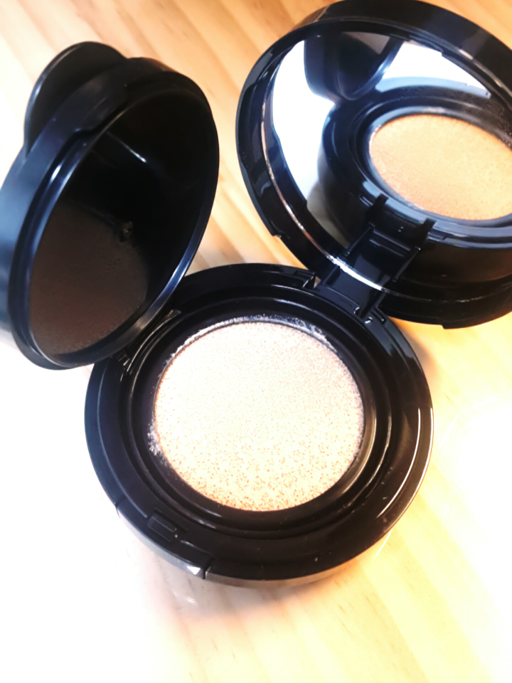 Real user review photo of Forever Perfect Cushion [SPF35/PA+++] [011 Cream] (Fresh SkinPerfecting Cusion Foundation)