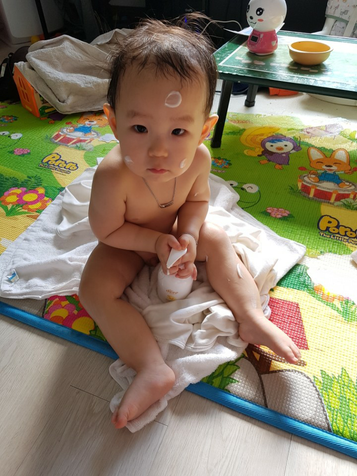 宝贝婴儿乳液的真实用户使用照片