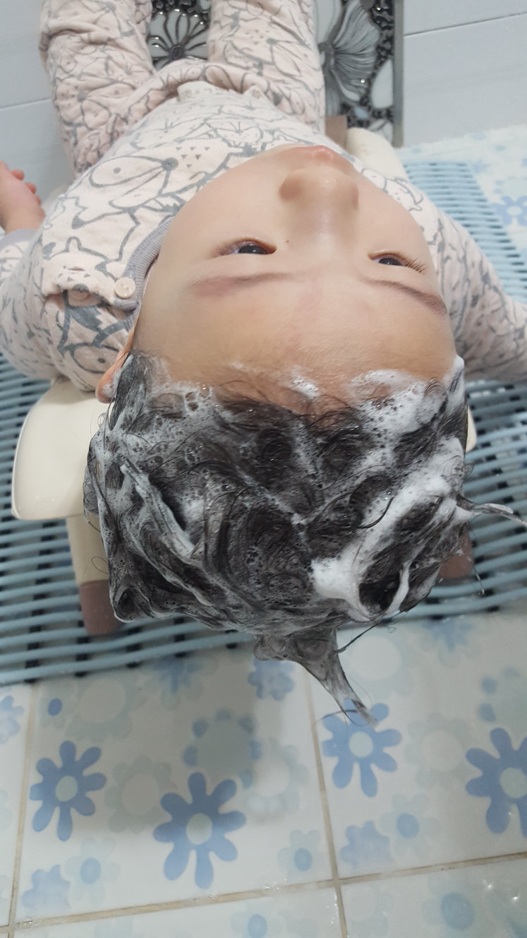 温和沐浴和洗发水的真实用户使用照片
