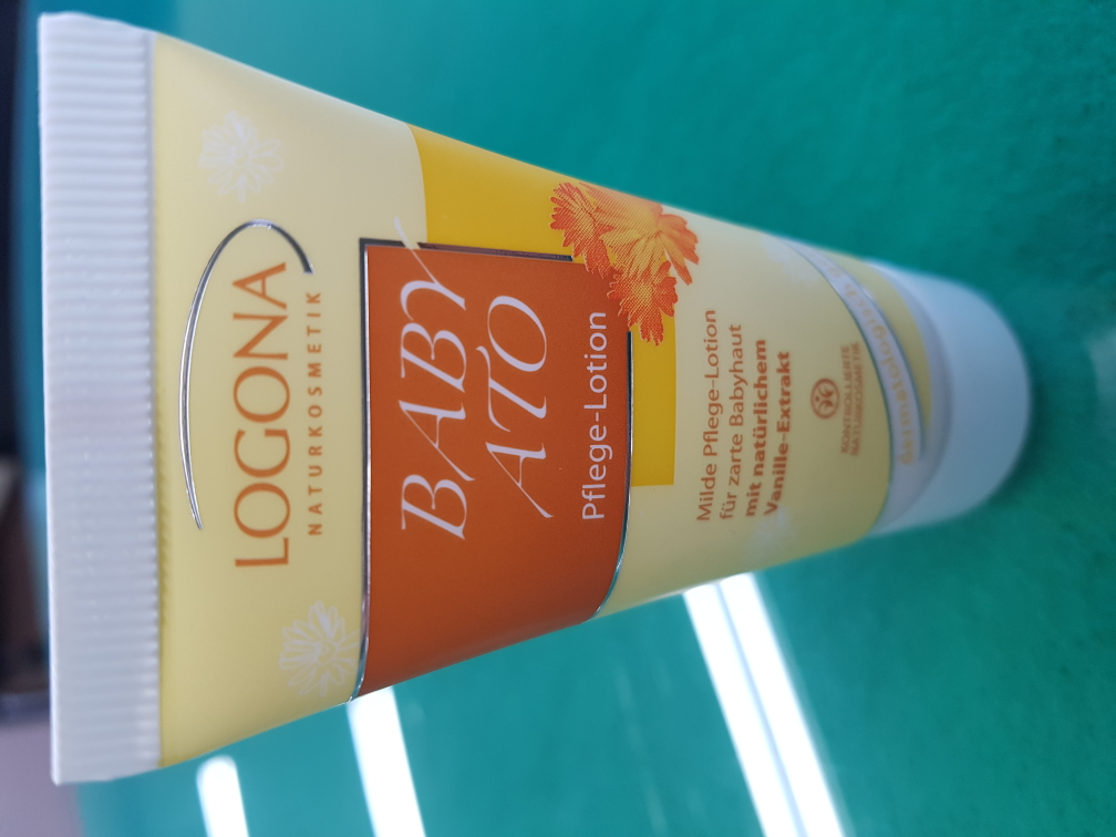 婴儿阿托霜的真实用户使用照片