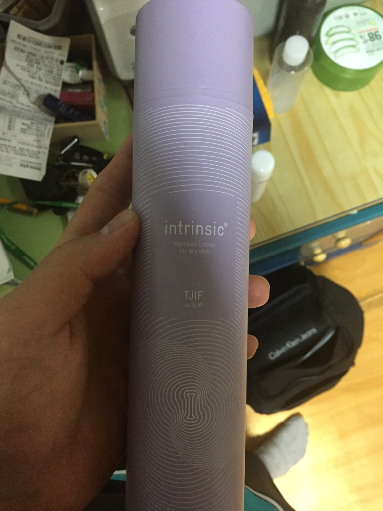 保湿乳液的真实用户使用照片