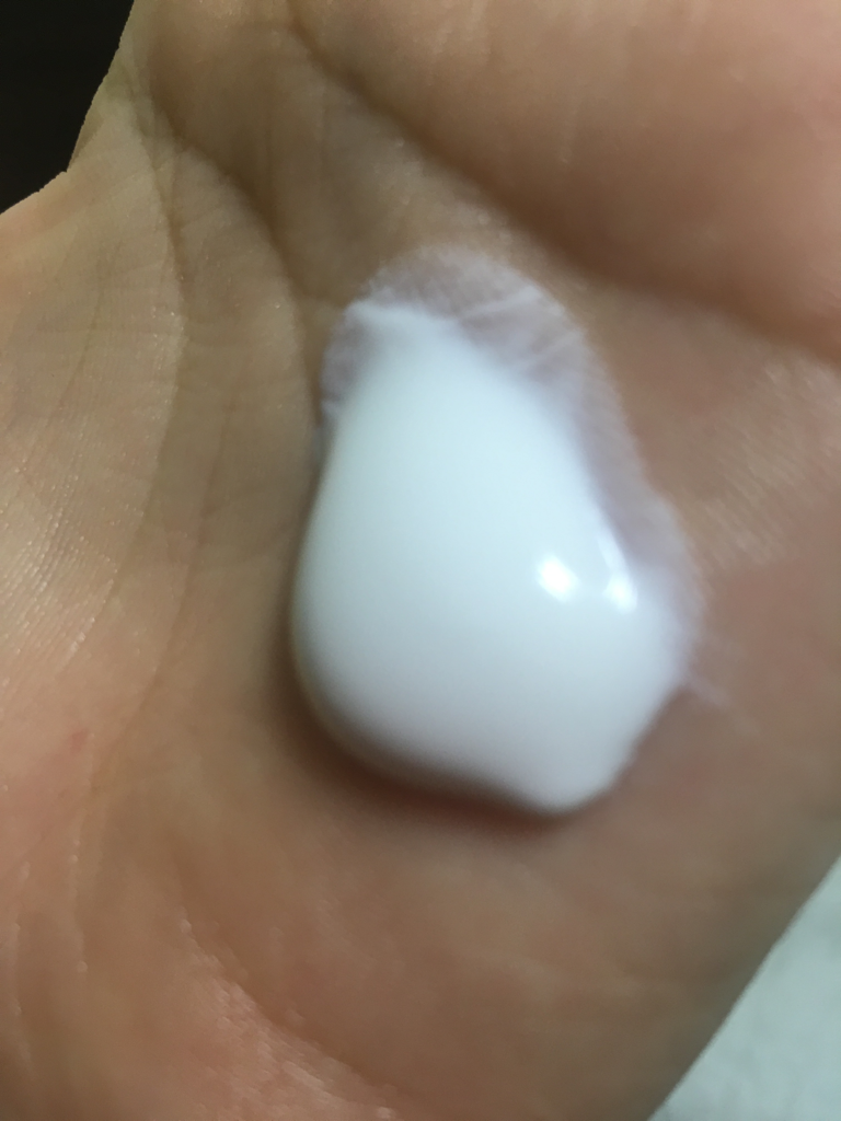 3CE Cedarwood Day Cream [SPF50+/PA+++] review image