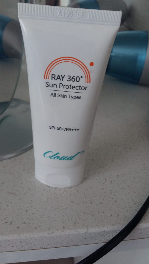 클라우드9 (Cloud9) 레이 360˚ 선 프로텍터 [SPF50+/PA+++] review image