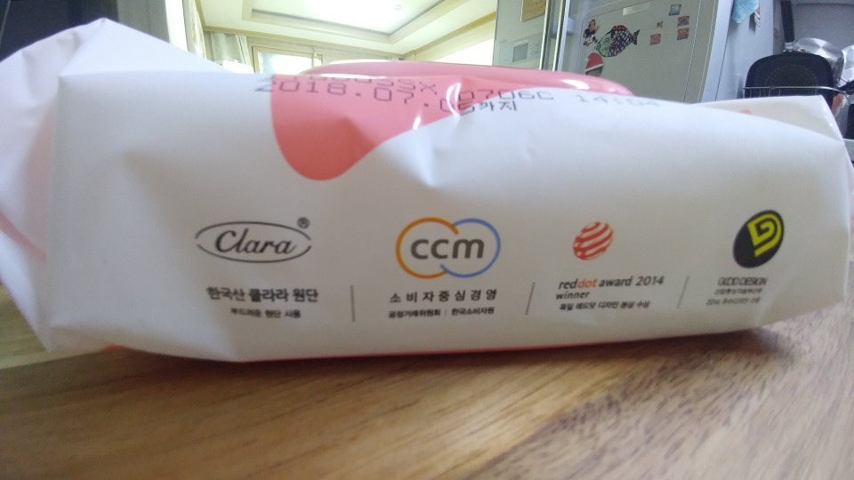基础无香水压花湿巾的真实用户使用照片