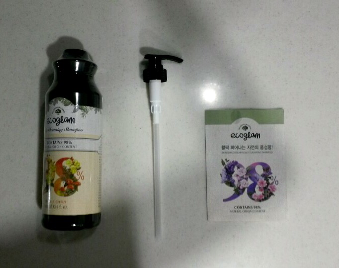 头皮清洁洗发水 [闪耀柑橘]的真实用户使用照片