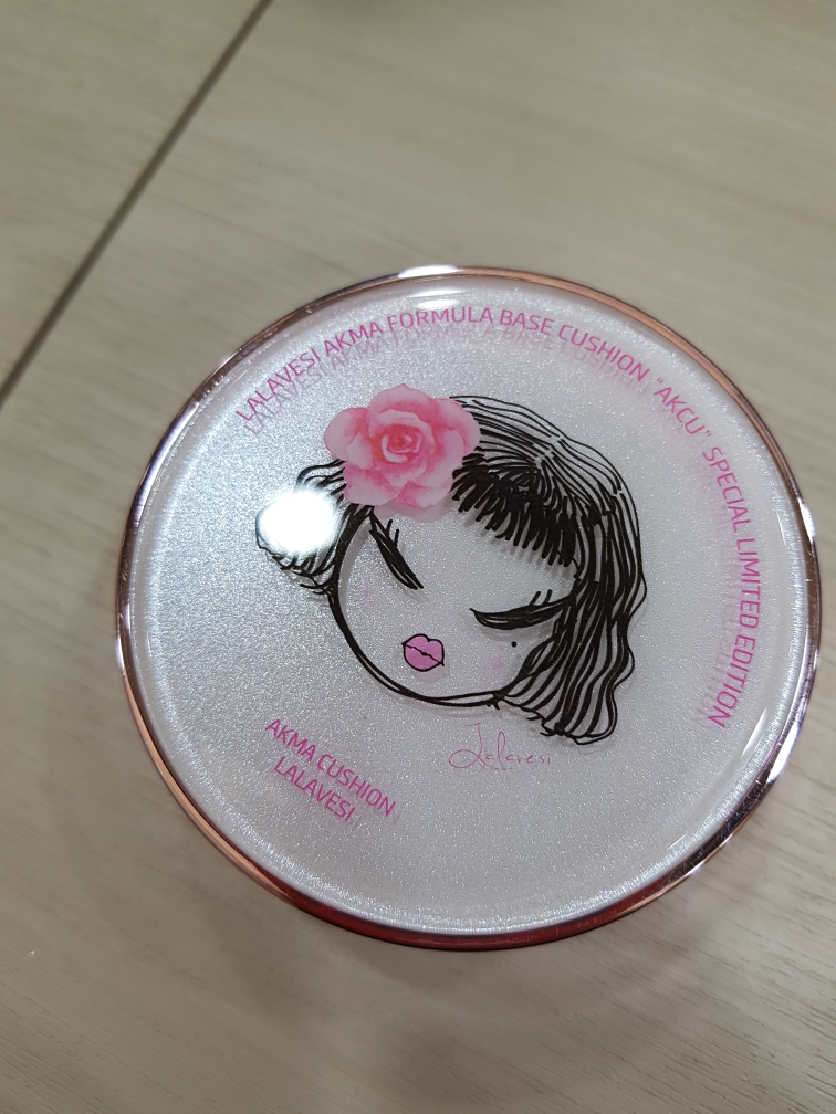 LALAVESI AKMA FORMULA BASE CUSHION [SPF50/PA+++] [Y23] review image