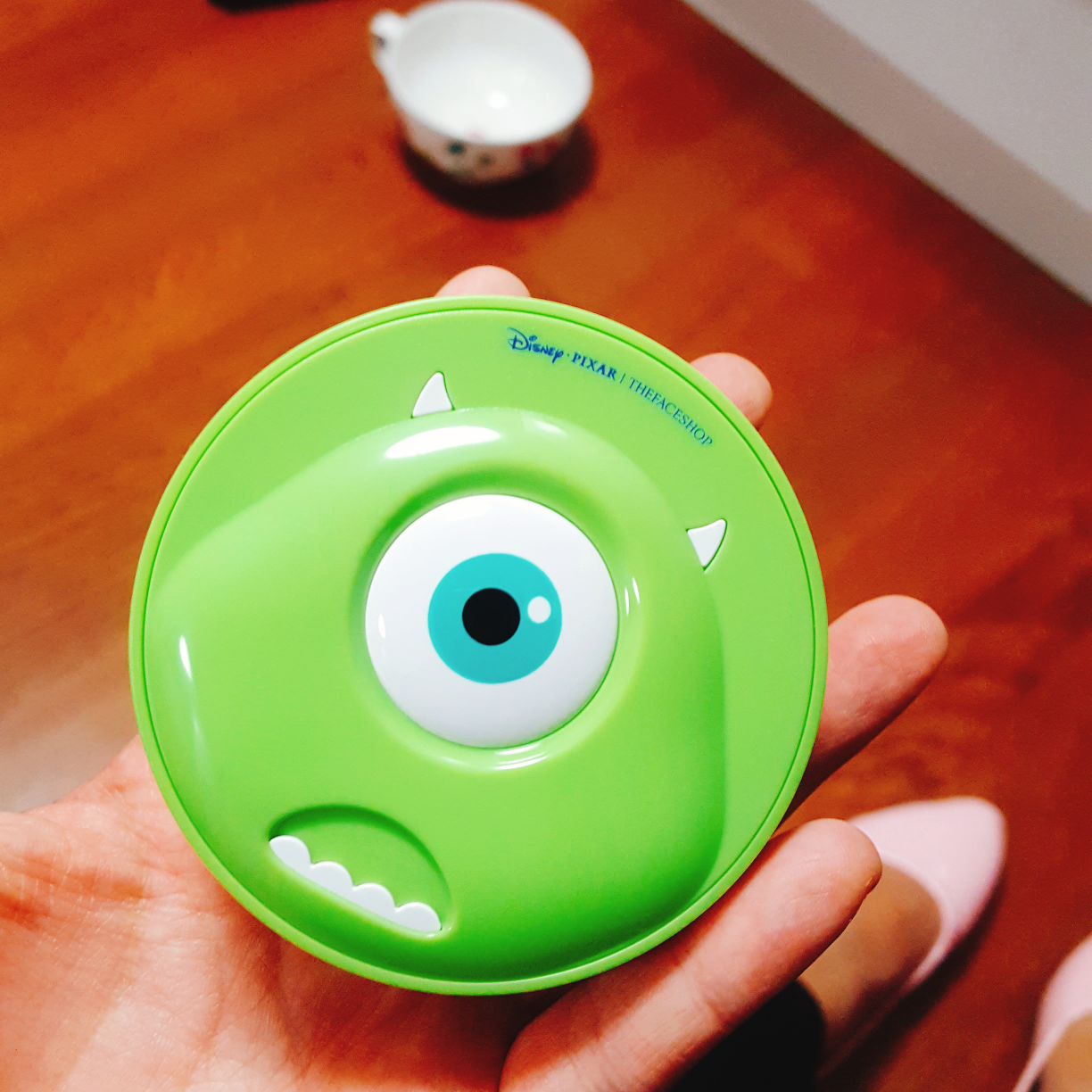 Real user review photo of CC Long Lasting Cushion (Mike) [SPF50+/PA+++] [V103 Pure Beige] (Disney)
