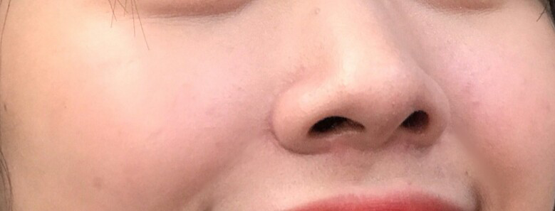Real user review photo of CC Long Lasting Cushion (Mike) [SPF50+/PA+++] [V103 Pure Beige] (Disney)