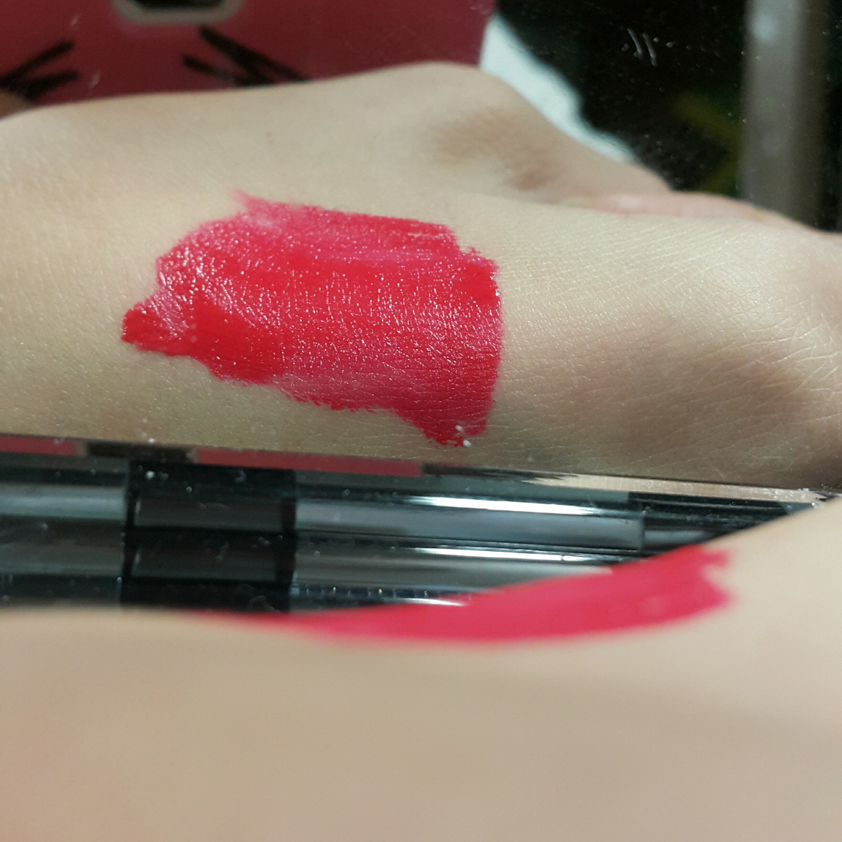 Real user review photo of Lip Cover Color Tint [No. 06 Tone Up Red]