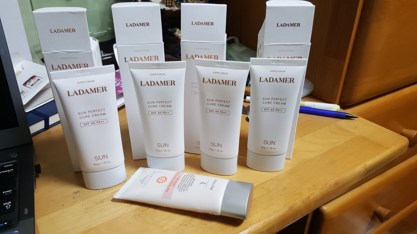 라다메르 (Ladamer) 선 퍼펙트 큐어 크림 [SPF40/PA++] review image