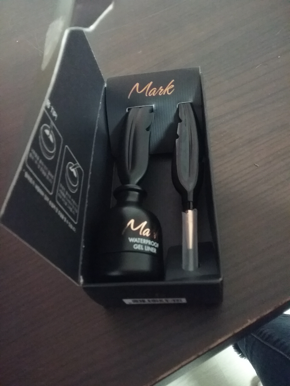Real user review photo of Mark Waterproof Gel Liner [Black]
