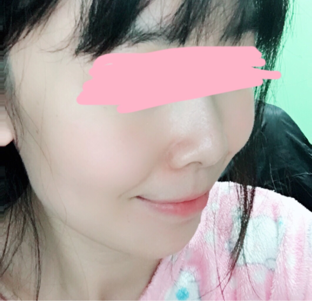 AC 毛孔细致化5.5补水花香爽肤水的真实用户使用照片
