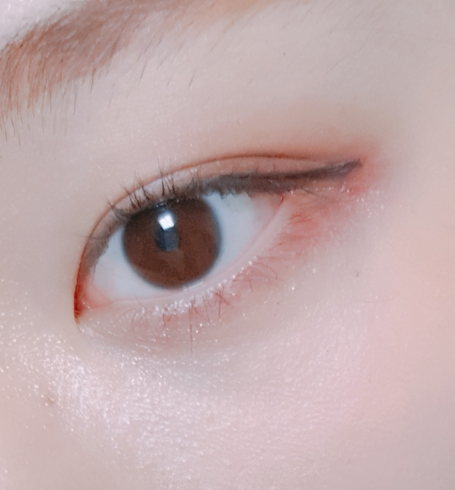 Real user review photo of Mark Waterproof Gel Liner [Black]