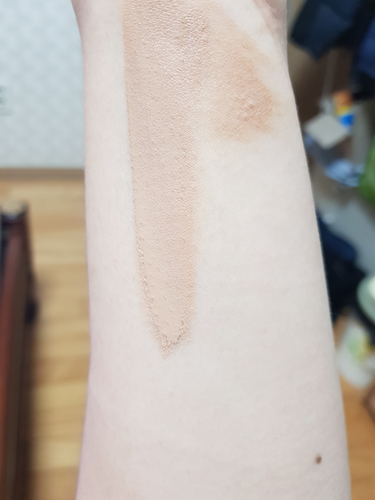 MILANI Conceal + Perfect 2 in 1 Foundation + Concealer [03 Light Beige] review image