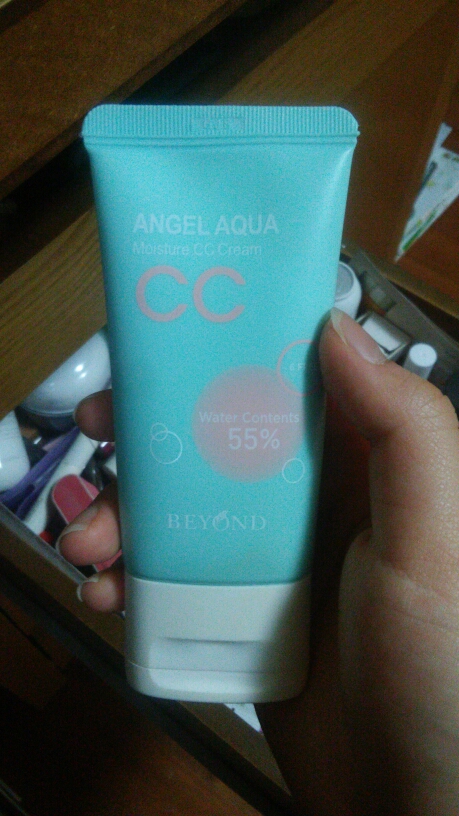 Real user review photo of Angel Aqua Moisture CC Cream [SPF25/PA++]