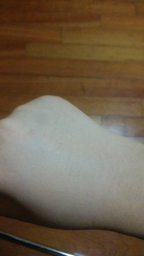 Real user review photo of Angel Aqua Moisture CC Cream [SPF25/PA++]