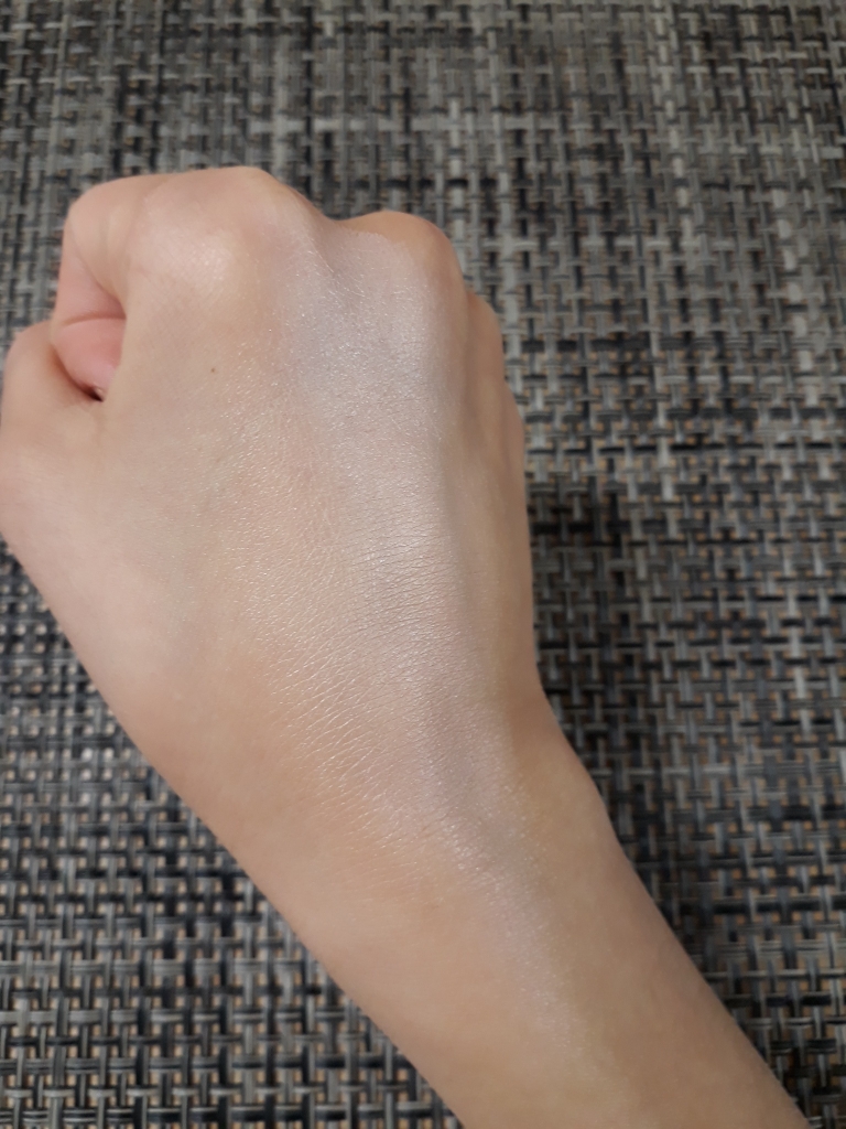 Real user review photo of Ideal Radiance Illuminating CC Cream [SPF50/PA+++]