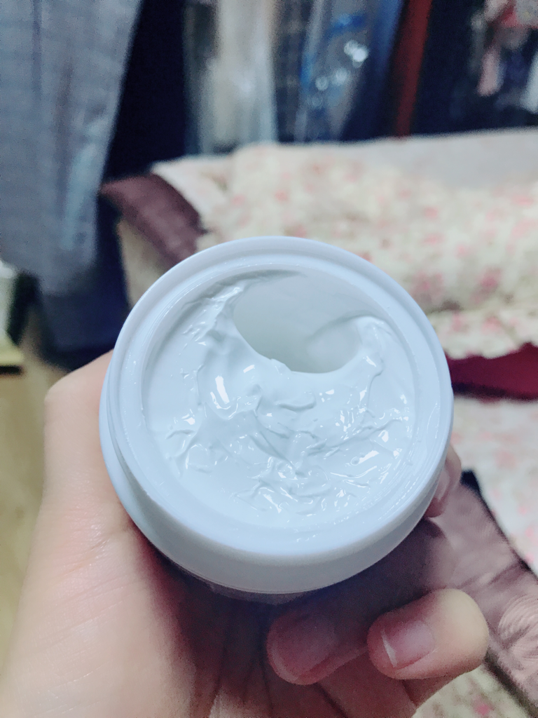 YVESOM 谷胱甘肽美白霜 common.review image