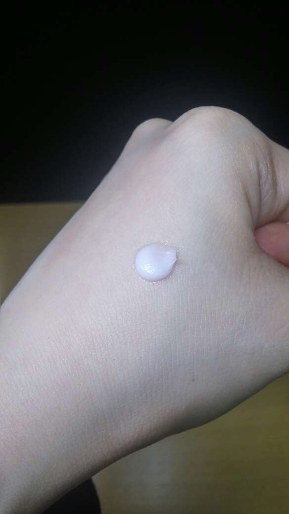 Real user review photo of Atobarrier Intensive Cream