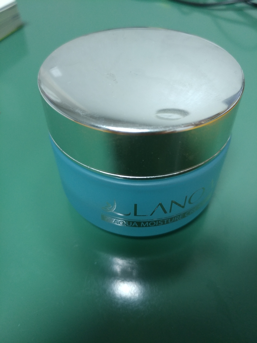 水润保湿霜的真实用户使用照片