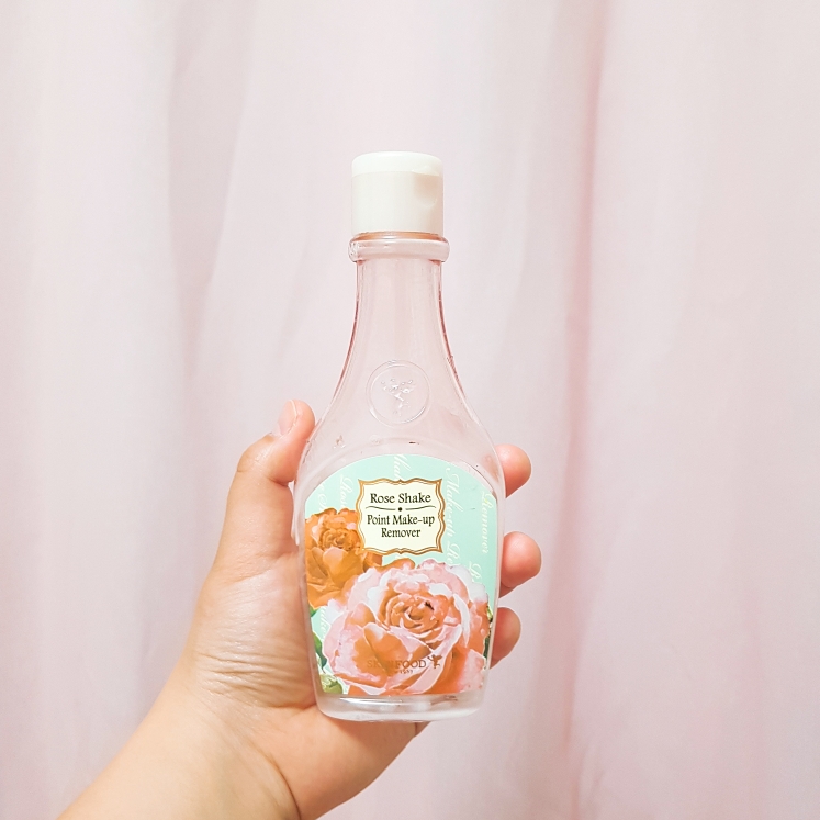 Real user review photo of Rose Shake Point Makeup Remover