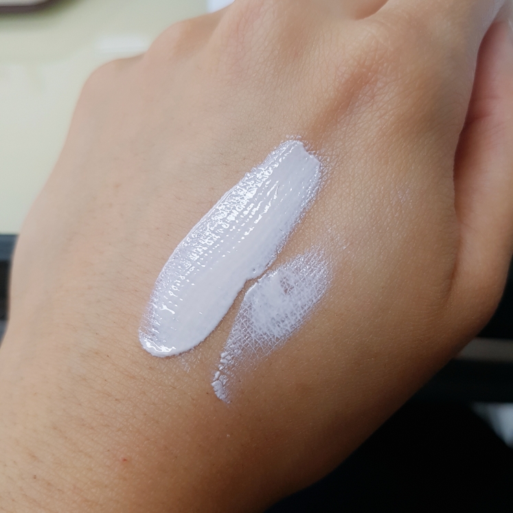 UV Shield 防晒底霜 [SPF50+/PA+++)的真实用户使用照片